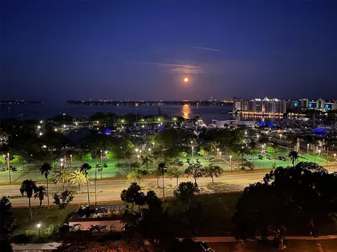 101 S Gulfstream Ave #15H, Sarasota, FL 34236