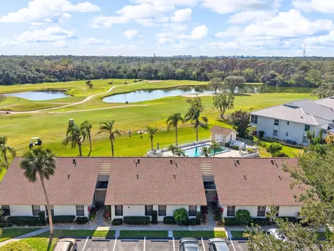 1027 Capri Isles Blvd #22, Venice, FL 34292