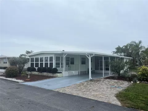 524 S Cervina Dr, Venice, FL 34285
