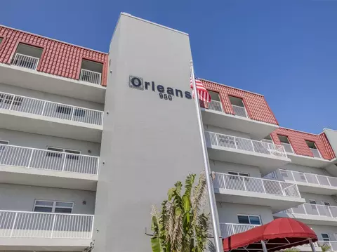 950 Tarpon Center Dr #506, Venice, FL 34285