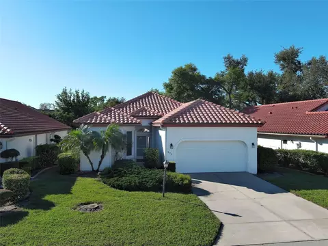 904 Harbor Town Dr, Venice, FL 34292