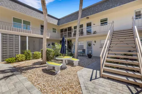 200 Park Blvd N #108, Venice, FL 34285