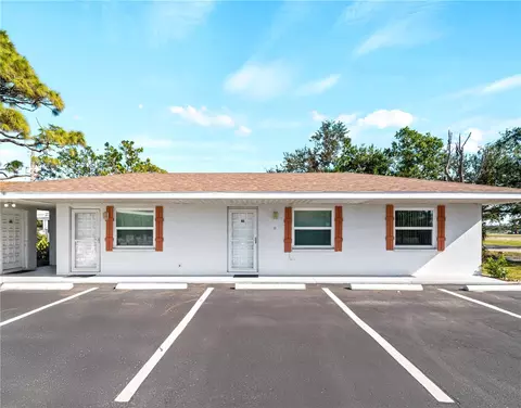 510 Airport Ave E #2D, Venice, FL 34285