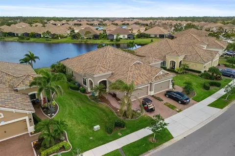 11532 Okaloosa Dr, Venice, FL 34293