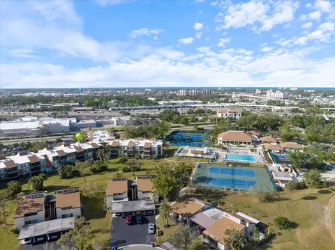 612 Bird Bay Dr S #302, Venice, FL 34285