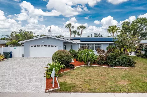 379 Peppertree Rd, Venice, FL 34293