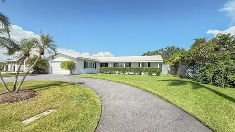4255 13th Ln NE, Saint Petersburg, FL 33703