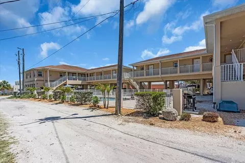 2405 N Beach Rd #4, Englewood, FL 34223