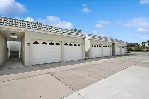 930 Capri Isles Blvd #120, Venice, FL 34292