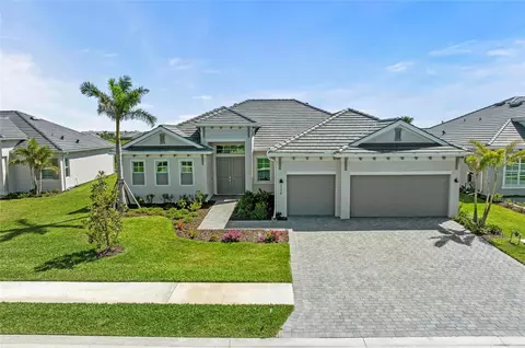 17324 Sandpearl Rd, Venice, FL 34293