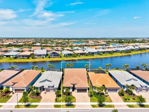13202 Borrego St, Venice, FL 34293