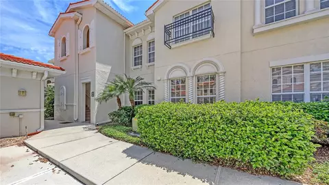 301 Ravinia Cir #301B2, Venice, FL 34292