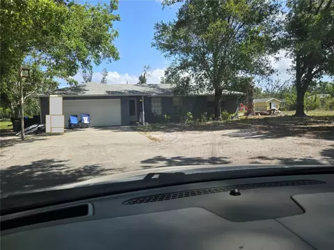 751 Arabian Cir, Nokomis, FL 34275