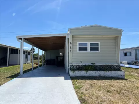 6765 Laurel Ct, North Port, FL 34287