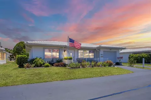 8701 Pickwick Rd, North Port, FL 34287