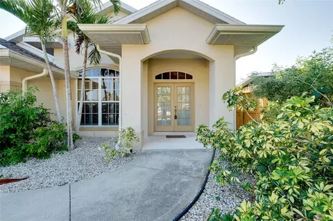 429 Riviera St, Venice, FL 34285