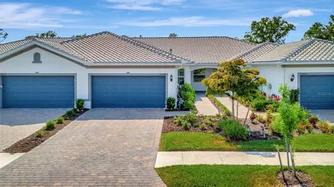 25069 Pearl Lake Cir, Englewood, FL 34223