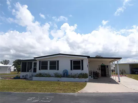 542 Walnut Cir, Venice, FL 34285