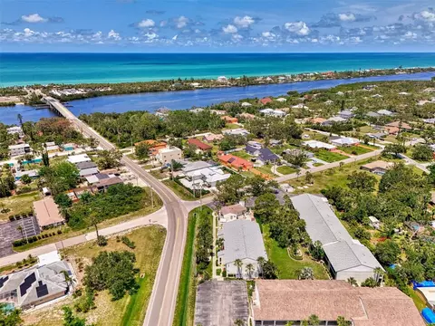 1730 Manasota Beach Rd #215, Englewood, FL 34223