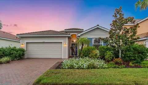 2150 Snapdragon Ln, Venice, FL 34292