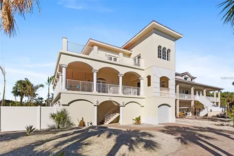 63 Palm Dr, Placida, FL 33946