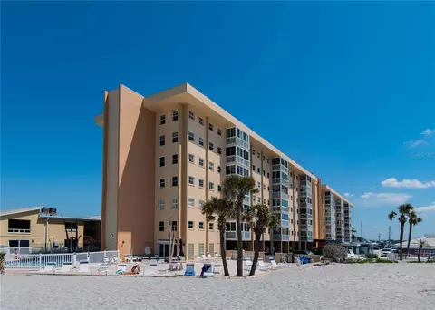 1255 Tarpon Center Dr #604, Venice, FL 34285