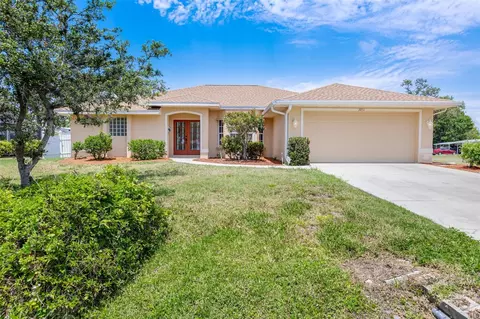3851 Sterling Rd, Venice, FL 34293