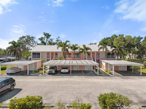 458 Cerromar Rd #382, Venice, FL 34293
