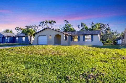 1032 Elaine St, Venice, FL 34285