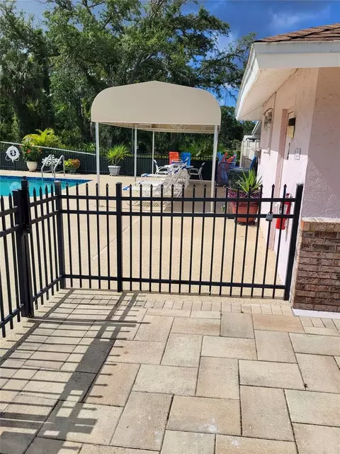Exterior - 482 Pendleton Pl, Venice, FL 34292 photo 10 of 10