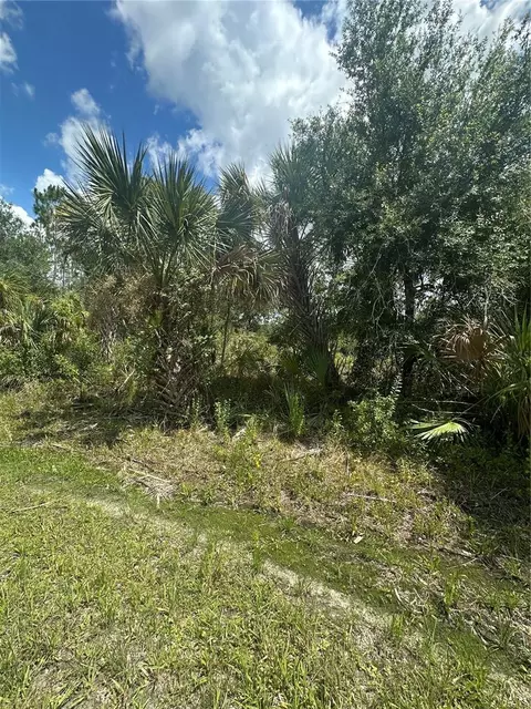 Rentscher Avenue, North Port, FL 34291