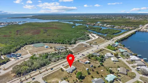 20430 Edgewater Dr, Port Charlotte, FL 33952