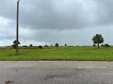 23 Sunflower Dr, Placida, FL 33946