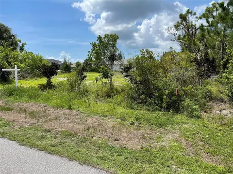 15181 Lyneburg Ave, Port Charlotte, FL 33981