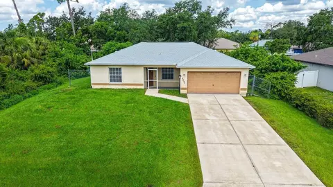 2403 Trianna St, North Port, FL 34291