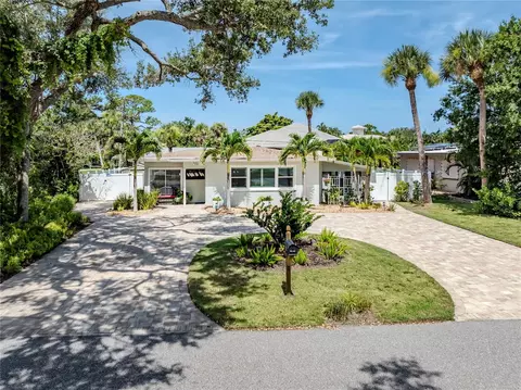 209 Park Blvd N, Venice, FL 34285