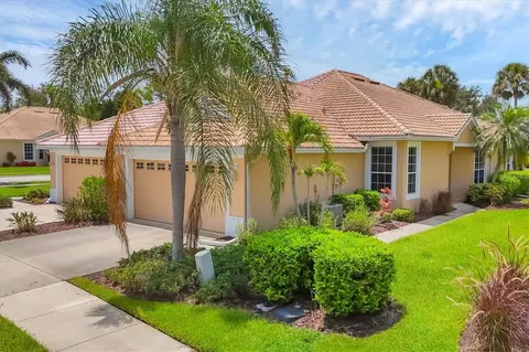 4841 Whispering Oaks Dr, North Port, FL 34287