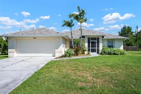 662 Flamingo Rd, Venice, FL 34293
