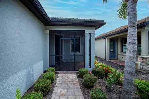 13696 Rosalia St, Venice, FL 34293