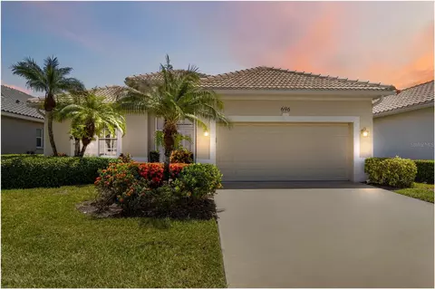 696 Misty Pine Dr, Venice, FL 34292