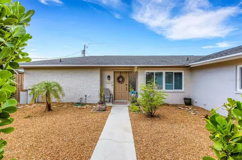 1301 Lakeside Dr, Venice, FL 34293