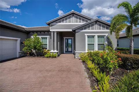 6137 Lungo Lago Dr, Sarasota, FL 34241