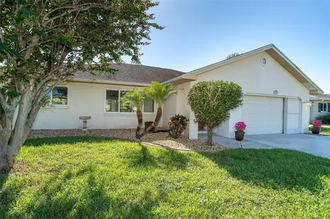 1047 Montana Ave, Englewood, FL 34223
