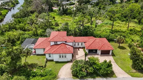 3674 Roslyn Rd, Venice, FL 34293