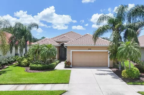 5641 Whispering Oaks Dr, North Port, FL 34287
