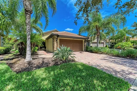 19155 Mangieri St, Venice, FL 34293