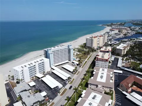 555 The Esplanade N #503, Venice, FL 34285