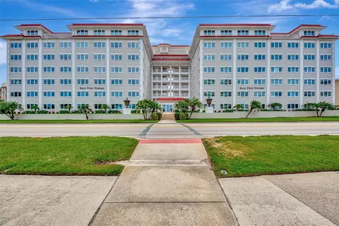 500 The Esplanade N #308, Venice, FL 34285