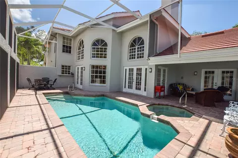 Exterior - 404 Cardiff Rd, Venice, FL 34293 photo 5 of 15