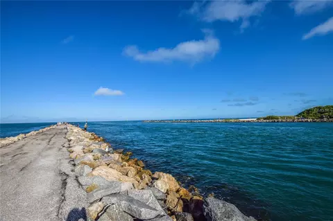 View/Area - 404 Cardiff Rd, Venice, FL 34293 photo 10 of 12